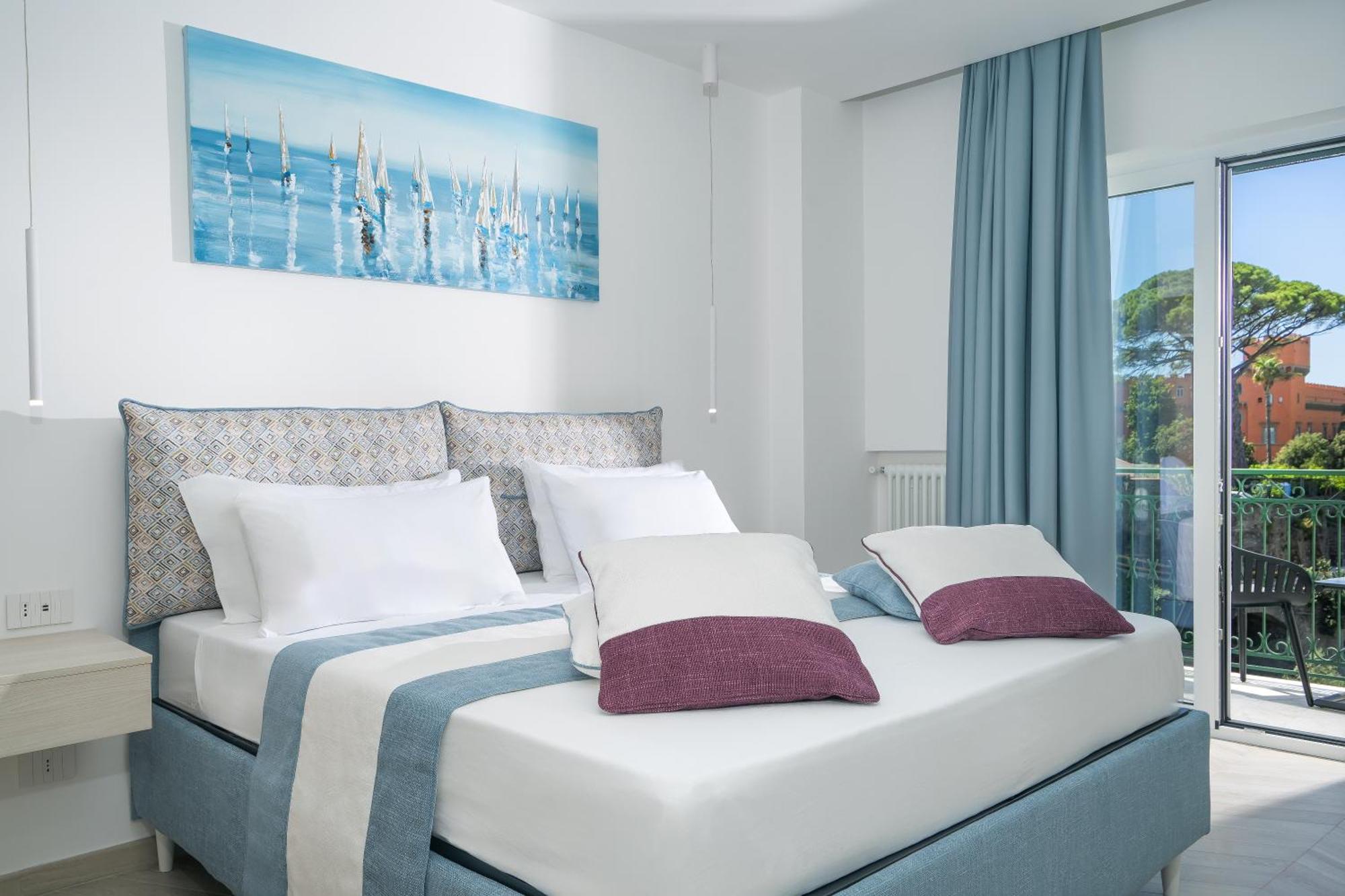ויקו אקוונסה Sea View Deluxe Apartments מראה חיצוני תמונה
