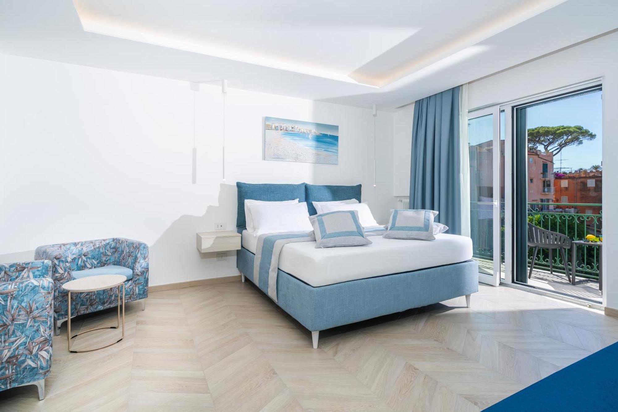 ויקו אקוונסה Sea View Deluxe Apartments מראה חיצוני תמונה